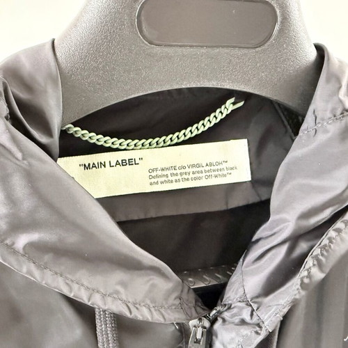 Off-White Unfinished Raincoat FW19 black, like new, size XS fits L