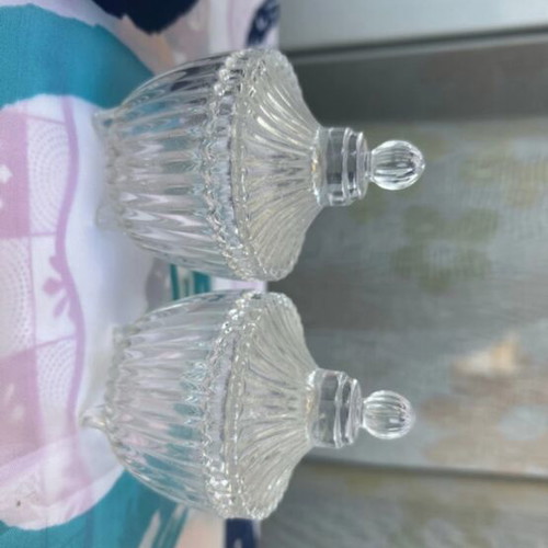 Glass decorative set like new