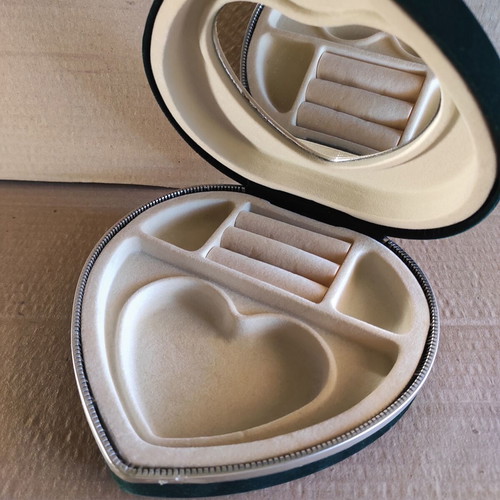 Velvet Jewelry Box Heart-Shaped like new, black