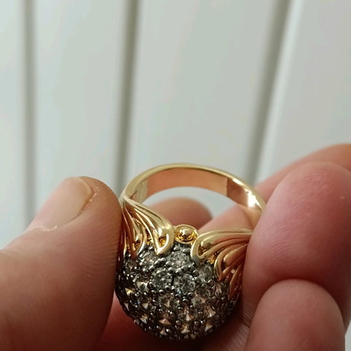 Women's stainless steel dome ring royal style with zircon stones size 18.5 new