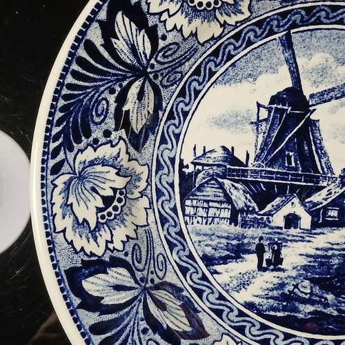 Delft Blue vintage decorative plate used, ceramic with windmill design