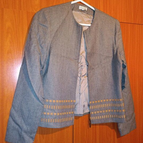 Gray jacket used, size 46, slim fit with zipper