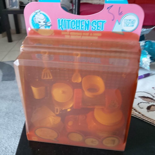 Collectible Kitchen-Set toy sealed, new, 1980-1990