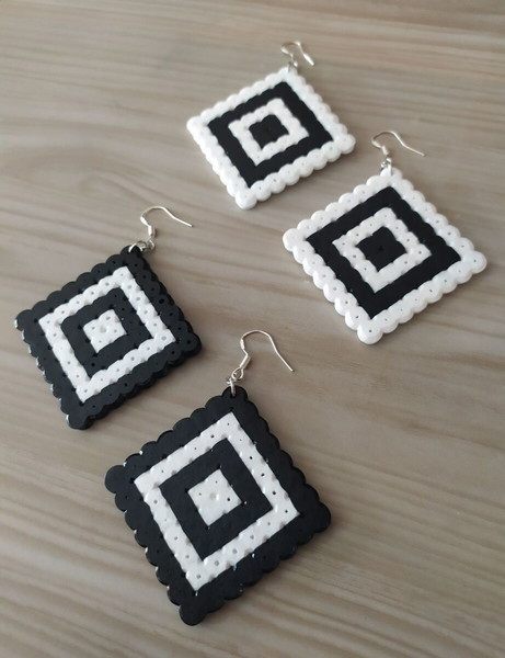Σετ 2 Χειροποίητα Ζευγάρια Σκουλαρίκια ''Black or White''