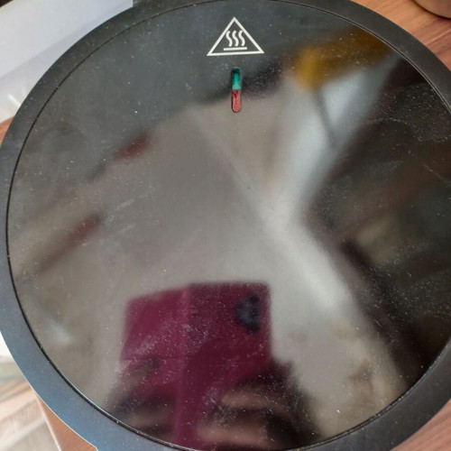 Switch On crepe maker used