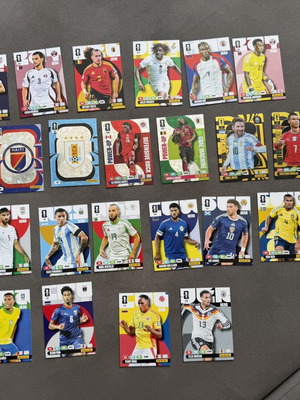 Panini Adrenalyn XL Football Cards new, 26 trading cards with Messi and Ronaldo