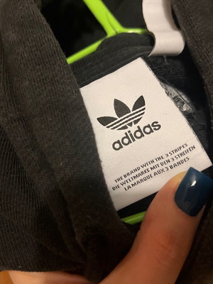 Adidas sweatshirt