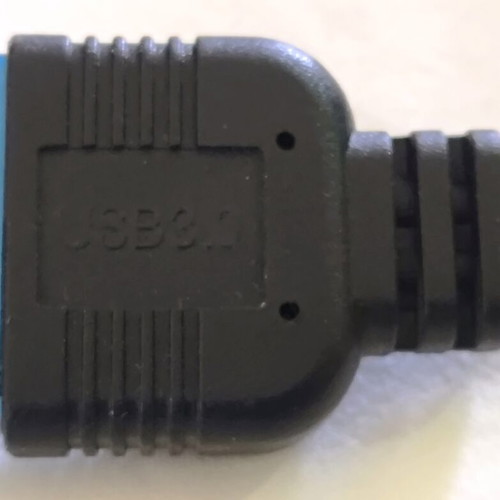 USB 3.0 to USB 2.0 Internal Adapter cable like new