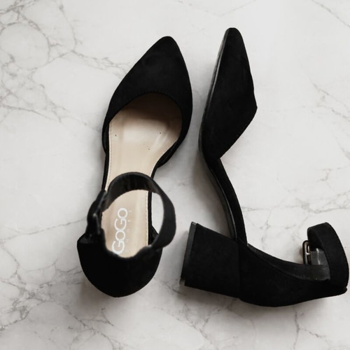 GoGo Shoes black velvet pumps like new with low heel and strap