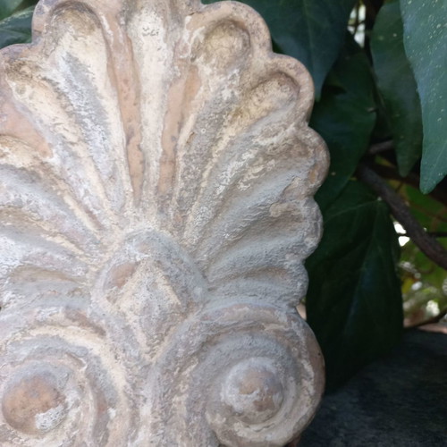 Old akrokeramo used with Parthenon design