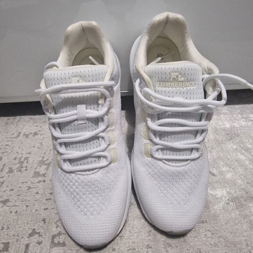 Lumberjack athletic shoes new, white size 38