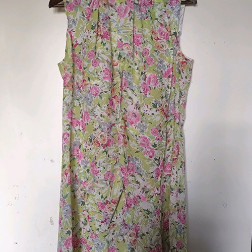 Dress like new with transparency and matching fabric belt, multicolor size M