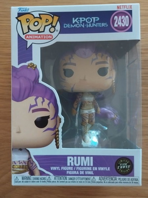 K-pop Demon Hunters Rumi Funko Pop #2430 Chase Glow new