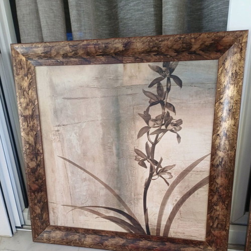Set of 2 handmade canvas paintings like new