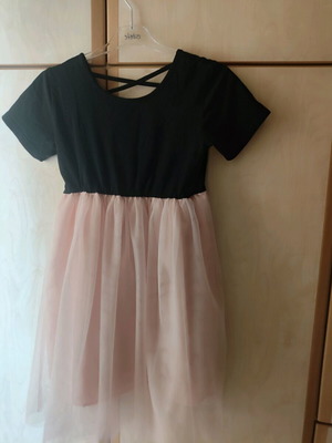 Children's dress new with pink tulle and black cotton for 12 years old