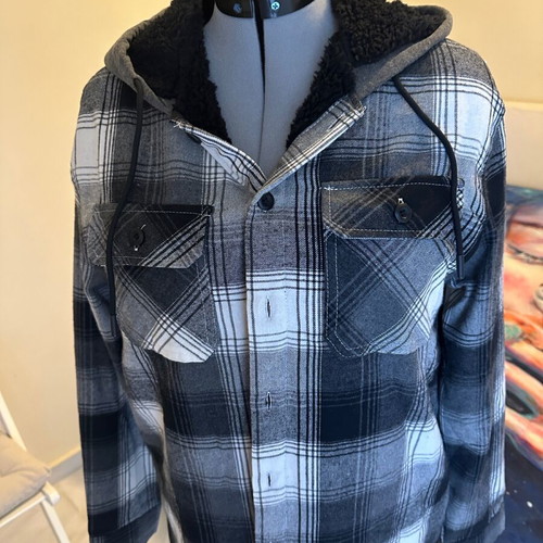 Distortion unisex flannel shirt gray-black with fleece lining like new