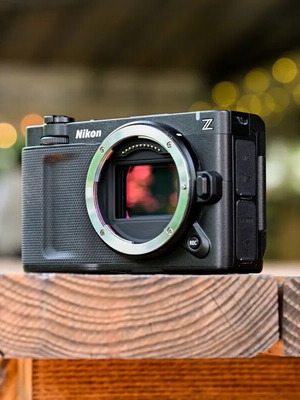 Nikon ZR 6K Digital Cinema Camera Full Frame 24MP new