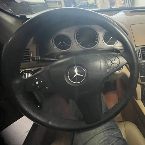 Mercedes W204 AMG Line steering wheel used with airbag and paddles
