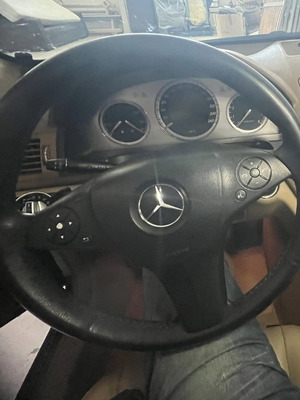 Mercedes W204 AMG Line steering wheel used with airbag and paddles