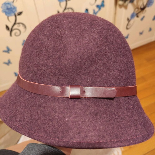 Bordeaux Zara felt hat used, size M/L