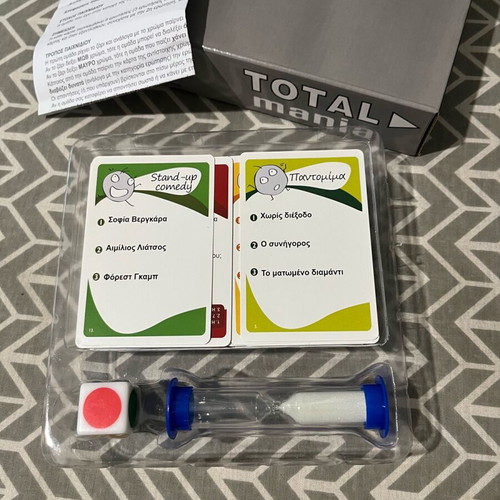 Total Mania Board Game like new