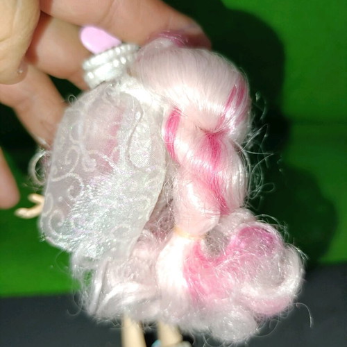 Shopkins Bridie doll used, 2017 wedding party bride figure