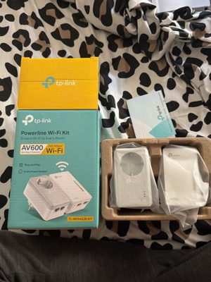 TP-Link TL-WPA4226 AV600 Powerline Wi-Fi Kit