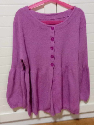 Cardigan used, small women's or large children's size