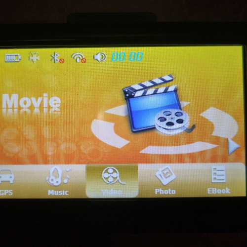 DX GPS Car Mp3 player used with Bluetooth and 5" screen