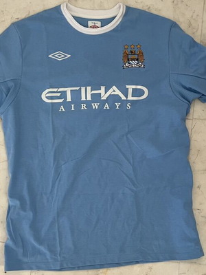 Manchester City Umbro Jersey size XL like new