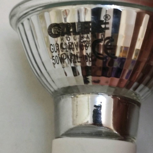 Set of 4 Halogen GU10 50W bulbs used, functional