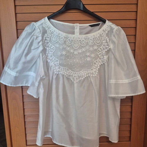 Zara white blouse size S new, thin breathable fabric