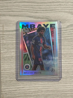2024-25 Topps Chrome Ibrahim Mbaye Hero Image Variation SSP RC Rookie #2 PSG κάρτα