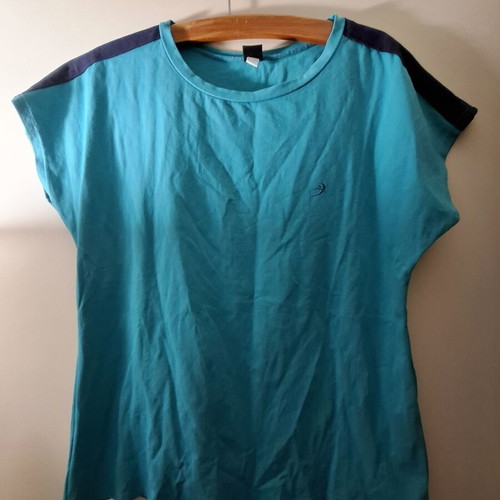 Knox turquoise t-shirt like new, size XXL