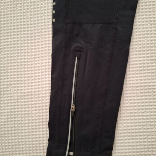 Nike running women's leggings with reflective details and zipper
