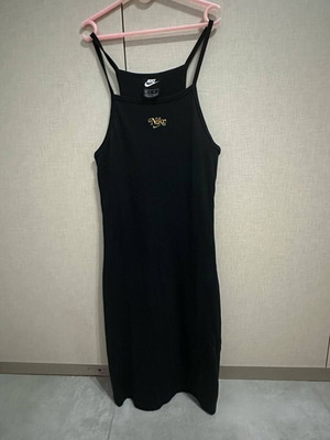 Nike women's dress like new, black, size XS