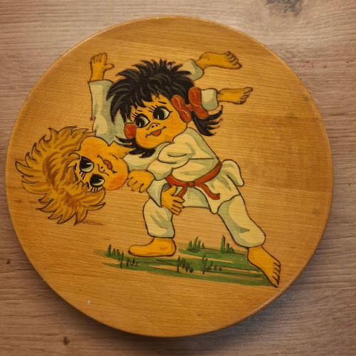 Wooden decorative wall plates for kids' room