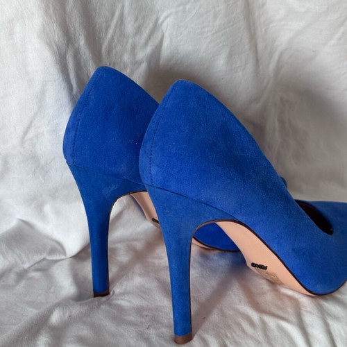 Only pumps new, blue, size 41 pointed toe