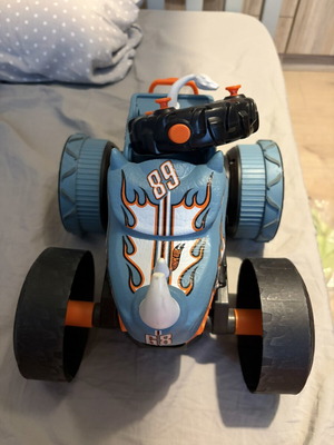 Hot Wheels remote control car like new, USB rechargeable, track convertible