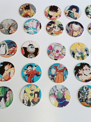Dragon Ball caps lot 28 pcs 1989 used with 7 free stickers