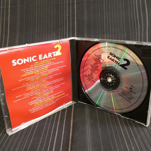 Sonic Earth 2 CD like new S1