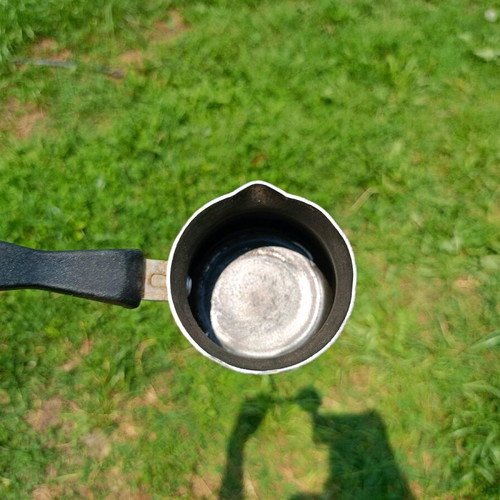 Small aluminum briki used in moderate condition