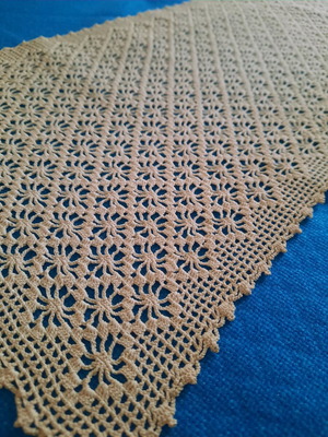 Handmade vintage beige knit with fine thread like new