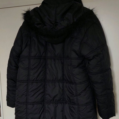 Black jacket XXXL like new with hood and rhinestones