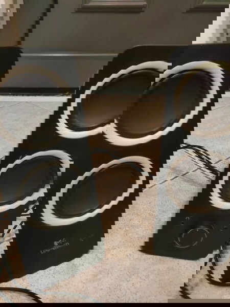 Hχεια Logitech