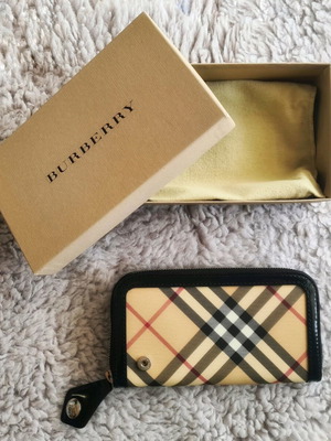 Burberry Check Zip Wallet new, black and multicolor