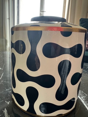 Decorative vase new with height 14.5 cm and diameter 13.5 cm