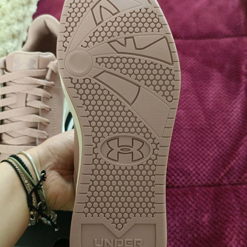 Under Armour women's sneakers new, size 38.5, pink