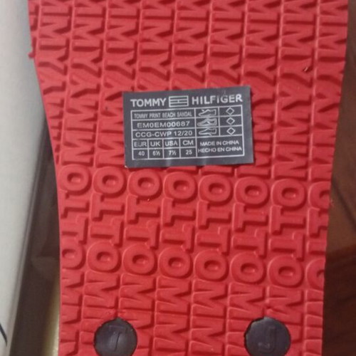 Tommy Hilfiger flip flops new, size 40