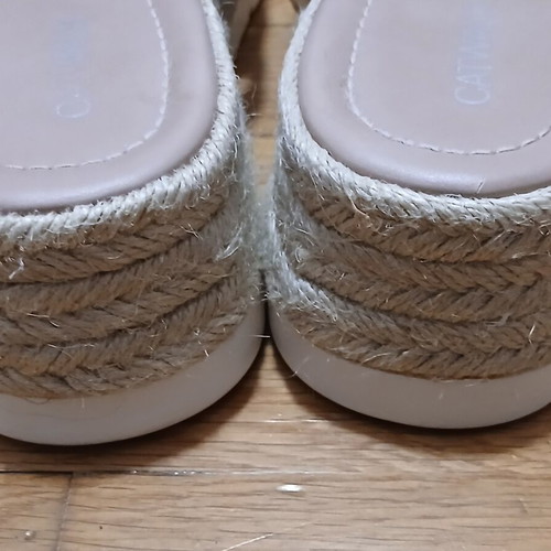 Catwalk flatform sandals size 41 used, beige